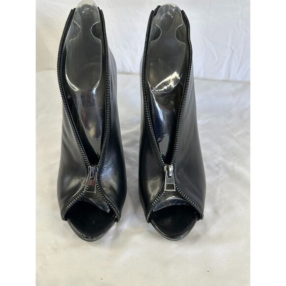 Carlos by Carlos Santana Veruca Stiletto Heels Black Size 8 Peep Toe - Picture 1 of 6